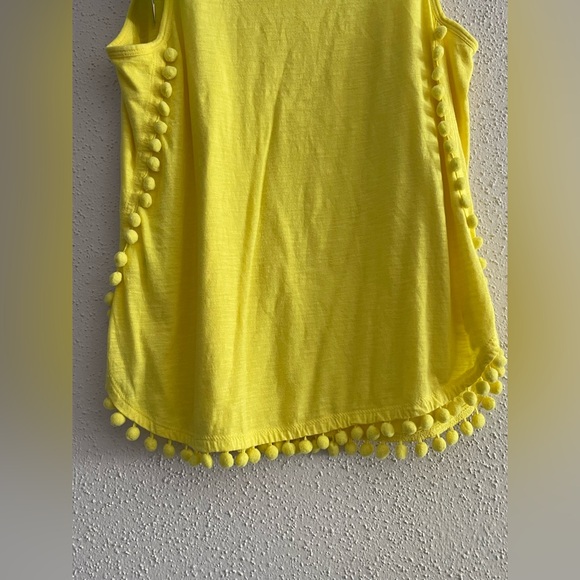 NWT - Lilly Pulitzer Women’s Small Yellow Sleeveless McKee Top with Pom Poms - Picture 12 of 16